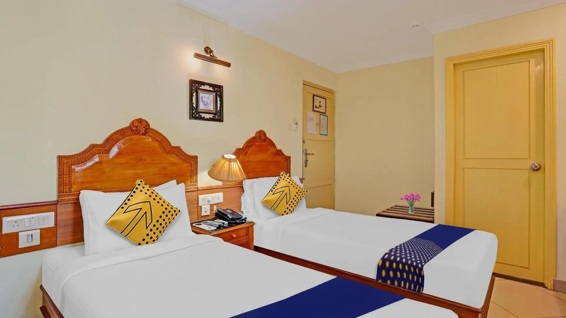 Hotel Super Capital O Indrapuri Rajadhani Thiruvananthapuram