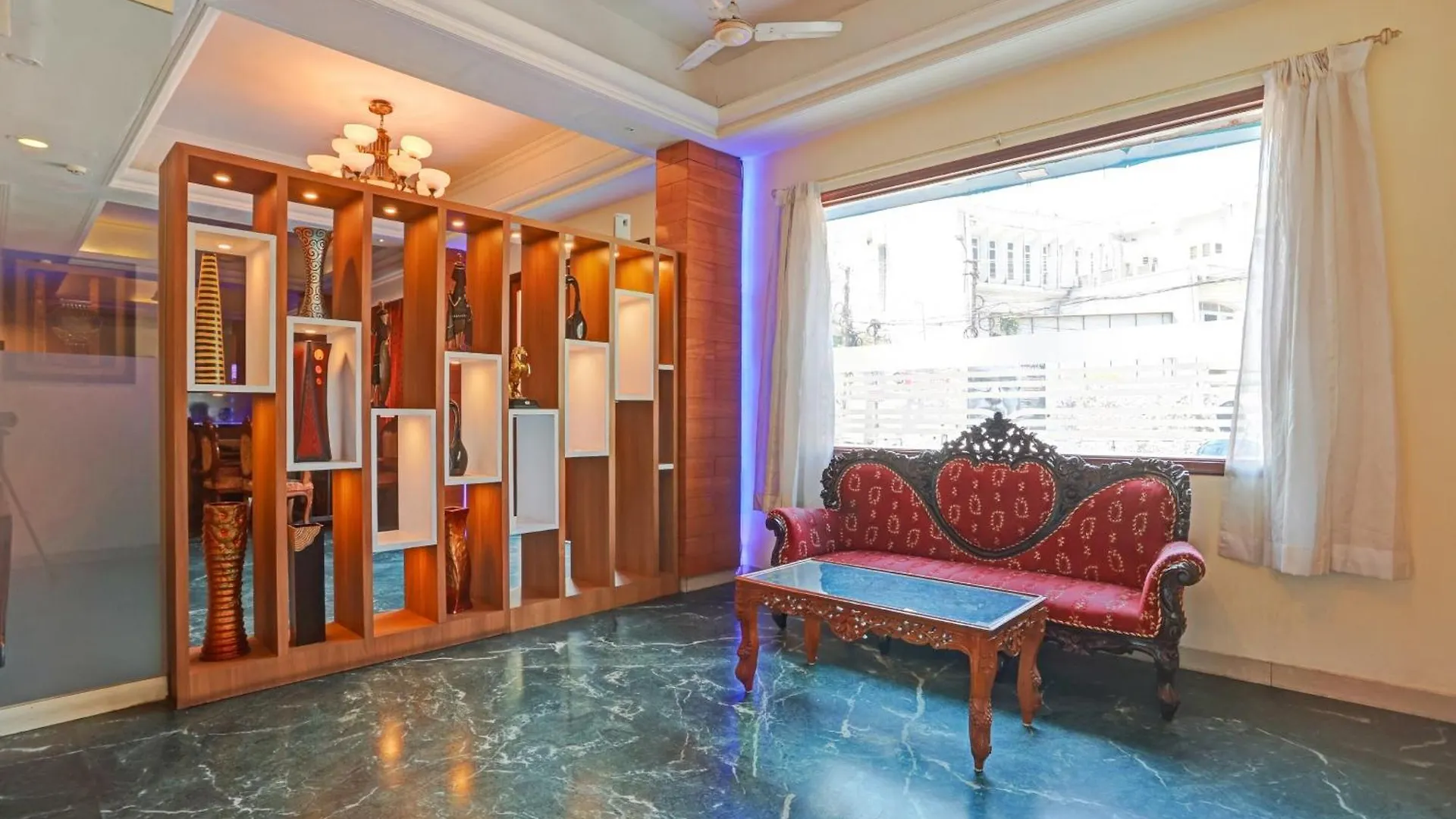 Hotel Super Capital O Indrapuri Rajadhani Thiruvananthapuram